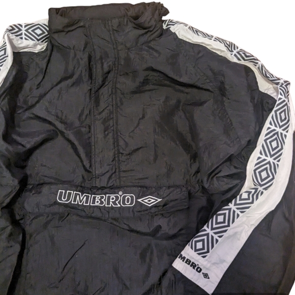 Retro Umbra pullover style windbreaker - Picture 1 of 5
